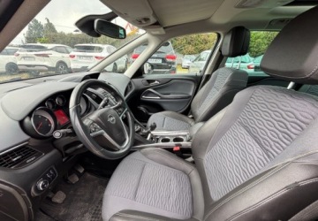 Opel Zafira C Tourer 2.0 CDTI ECOTEC 130KM 2011 Opel Zafira 7 osobowy 2.0 Diesel 131KM, zdjęcie 9