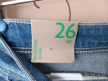 BENETTON-SUPER SPODENKI 26 D1