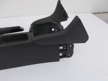 Рычаг откидной крышки подлокотника Ford Focus mk2