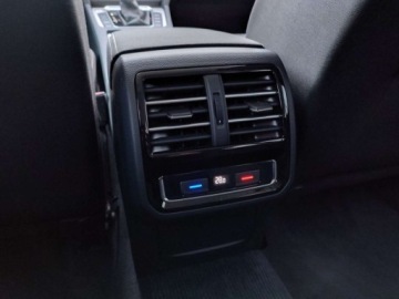 Volkswagen Passat B8 Variant 1.8 TSI BlueMotion Technology 180KM 2018 Volkswagen Passat Variant Salon PolskaFaktura VATmaly przebiegZadbanyFull, zdjęcie 11