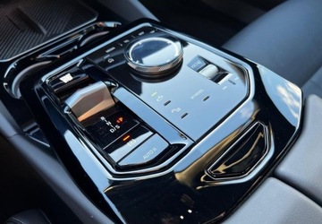 BMW Seria 5 G90-91 Sedan 2.0 20d 197KM 2024 BMW Seria 5 520d G60 197 KM Skretna tylna os Dealer BMW Bonkowscy, zdjęcie 18