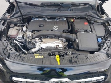 Mercedes GLA II 2022 Mercedes-Benz GLA 2022 r., 2,0 L 250 4MATIC 2.0 Benzyna 221KM, zdjęcie 10