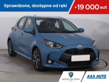Toyota Yaris IV Hatchback 1.5 Dynamic Force 125KM 2021 Toyota Yaris 1.5 VVT-i, Salon Polska, Serwis ASO