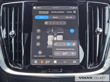 Volvo V60 II  Kombi Facelifting 2.0 B4 197KM 2025 Volvo V60 FV23 Plus Dark B4 197KM ACC BLIS Panoram, zdjęcie 28