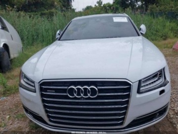 Audi A8 D4 Sedan Facelifting 4.0 TFSI 435KM 2015 Audi A8 L 4.0T 2015 4.0 Benzyna 435KM, zdjęcie 8