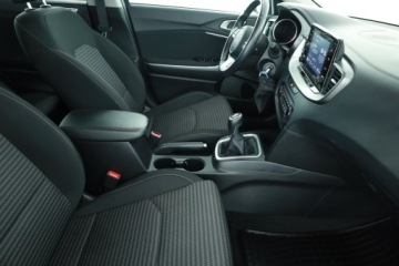 Kia Ceed III Kombi 1.5 T-GDI 160KM 2021 Kia Ceed 1.5 T-GDI, Salon Polska, 1. Właściciel, zdjęcie 6