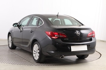 Opel Astra J Sedan 1.4 Turbo ECOTEC 140KM 2015 Opel Astra 1.4 T, Salon Polska, 1. Właściciel, zdjęcie 3