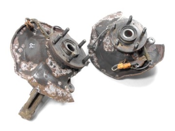 HONDA CR-V II 02-06 ПЕРЕДНЯЯ ПРАВАЯ СТУПИЦА STUNNEL БЕЗ ДИСКОВ