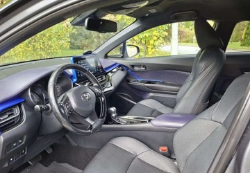 Toyota C-HR I Crossover 1.8 Hybrid 122KM 2017 Toyota C-HR Toyota C-HR 1.8 Hybryda 122KM, zdjęcie 25