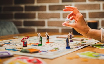 МДР, КОРПОРАЦИЯ - социальная настольная игра