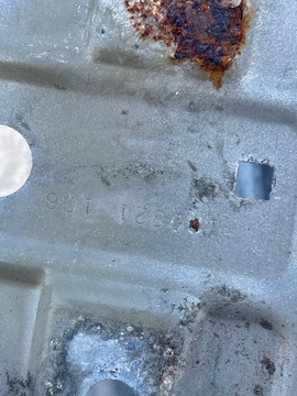 BLATNÍK PRAVÝ PŘEDNÍ VW EOS 06-10 1Q0