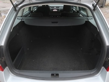 Skoda Octavia III Kombi Facelifting 1.6 TDI 115KM 2018 Skoda Octavia 1.6 TDI, Salon Polska, Serwis ASO, zdjęcie 12