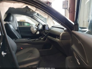 Toyota 2024 Toyota Grand Highlander Xle awd 2.4 Benzyna 265KM, zdjęcie 9