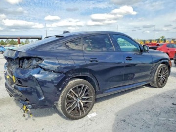 BMW X6 G06 2022 BMW X6 2022 BMW X6 4.4 Benzyna 523KM, zdjęcie 3