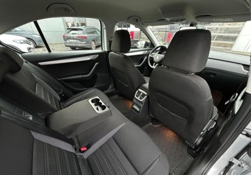 Skoda Octavia III Liftback Facelifting 1.5 TSI ACT 150KM 2019 Skoda Octavia Ambition Pakiet Amazing, FV 23, Tempomat, Czujniki, Bezwypa, zdjęcie 8