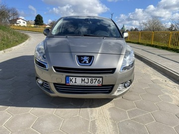 Peugeot 5008 I Minivan 1.6 HDi FAP 115KM 2013 Peugeot 5008 Opłacony 1.6 e-HDI 114 KM Automat, zdjęcie 1