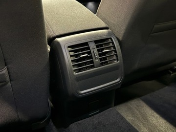 Volkswagen Passat B8 Variant Facelifting 2.0 TDI SCR 150KM 2020 Volkswagen Passat 2.0 TDI 150KM DSG, Salon Polska,, zdjęcie 22