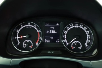 Skoda Fabia IV 1.0 TSI 95KM 2022 Skoda Fabia 1.0 TSI, Salon Polska, 1. Właściciel, zdjęcie 7