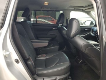Toyota Highlander III 2023 Toyota Highlander L 2023 2.4l 2.4 Benzyna 265KM, zdjęcie 11