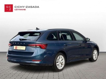 Skoda Octavia IV Kombi 2.0 TDI 150KM 2021 Skoda Octavia 2.0TDI150KM Ambition Tempomat GrzanaSzyba KeyLess Kamera Sal, zdjęcie 4