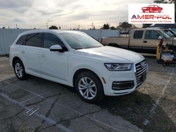 Audi Q7 II 2019 Audi Q7 2019, 2.0L, 4x4, porysowany lakier