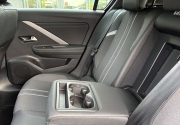 Opel 2024 Opel Astra Opel Astra 1.2 Turbo Automatik GS 1.2 Benzyna 130KM, zdjęcie 14