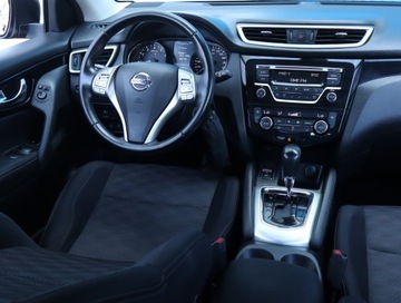 Nissan Qashqai II Crossover 1.2 DIG-T 115KM 2016 Nissan Qashqai 1.2 DIG-T, Salon Polska, zdjęcie 6