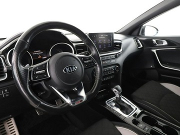 Kia Ceed III Kombi 1.6 CRDi 136KM 2019 Kia Cee&#039;d FV23% GT-Line automat navi grzane fotele, zdjęcie 13