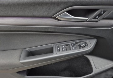 Volkswagen Golf VIII Variant 2.0 TDI 150KM 2022 Volkswagen Golf Style 2.0TDI 150KM DSG Masaz Alkantara Navi ACC Ambient Al, zdjęcie 13