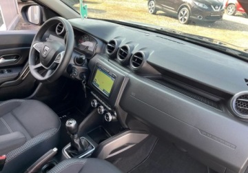 Dacia Duster II SUV  1.3 TCe 130KM 2019 Dacia Duster kamera cofania, nawigacja 1.3 Benzyna 130KM, zdjęcie 33