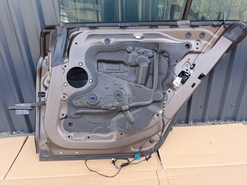 Дверь задняя правая BMW 6 F06 Лак. X11 Затяжка без ключа