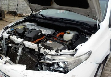 Toyota Auris II 2014 Toyota Auris Okazja 1.8 Hybryda 99KM, zdjęcie 6