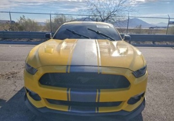 Ford Mustang VI Convertible 5.0 Ti-VCT 421KM 2015 Ford Mustang Auta z USA - Zapytaj o wiecej ofert 5.0 Benzyna 421KM, zdjęcie 2