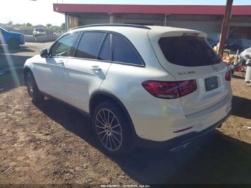 Mercedes GLC C253 2021 Mercedes-Benz GLC 300 4Matic 2021 2.0 Benzyna 255KM, zdjęcie 3