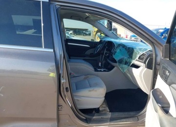 Toyota Highlander II 2019 Toyota Highlander LE, od ubezpieczalni 2.7 Benzyna 185KM, zdjęcie 6