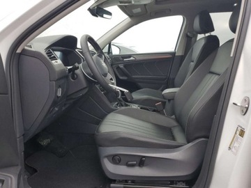 Volkswagen Tiguan III 2024 Volkswagen Tiguan SE 2024 2.0l 2.0 Benzyna 184KM, zdjęcie 7