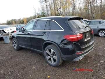 Mercedes GLC C253 2018 Mercedes-Benz GLC 2018 r.2,0L 300 4 MATIC 2.0 Benzyna 241KM, zdjęcie 3