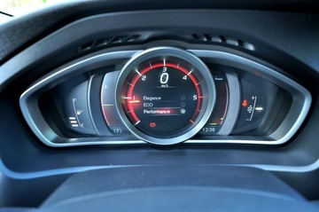 Volvo V40 II Hatchback 1.6 D2 115KM 2015 Volvo V40 1,6HDi 115Km Xenon Ledy Digital Skóra, zdjęcie 25