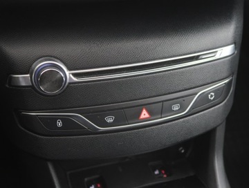 Peugeot 308 II 2014 Peugeot 308 1.6 BlueHDi, Navi, Klima, Klimatronic, zdjęcie 11