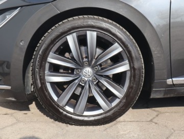 Volkswagen Arteon Fastback 2.0 TSI 190KM 2017 VW Arteon 2.0 TSI, Salon Polska, Serwis ASO, zdjęcie 14