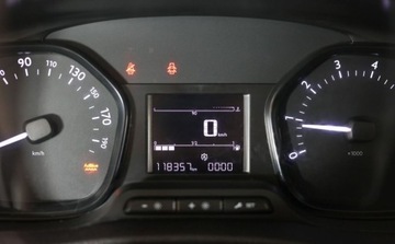 Toyota Proace II 2022 Toyota Proace Verso Kombi 2.0 D-4D Long 2.0 Diesel 145KM, zdjęcie 28