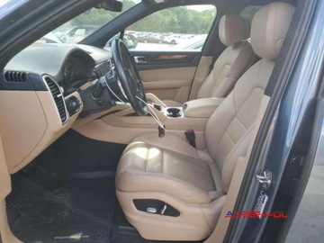 Porsche Cayenne III 2019 Porsche Cayenne 2019 r., 3,0L 3.0 Benzyna 335KM, zdjęcie 7