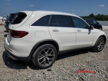 Mercedes GLC C253 2021 Mercedes-Benz GLC 2021 r.,2,0L 300 4MATIC 2.0 Benzyna 255KM, zdjęcie 5