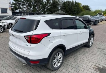 Ford Kuga III 2019 Ford Kuga Ford Kuga 2.0l 4x4 - Po akcyzie i oplatach Faktura 2.0 Benzyna
