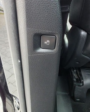 Opel Zafira D Compact 2.0 Diesel 150KM 2020 Opel Zafira Opel Zafira Life 2.0 Diesel 150KM, zdjęcie 9