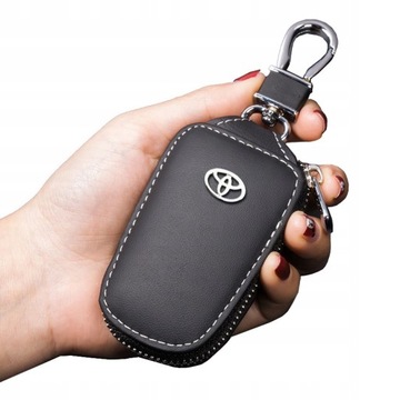 Etui na klucze ze skóry Toyota