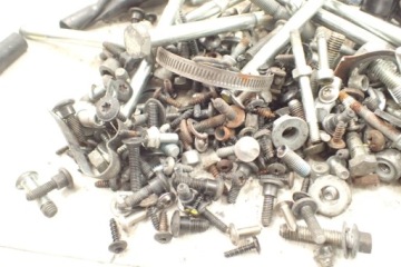 Piaggio MP3 500 (2014-) Болты с разборки