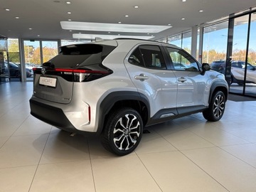 Toyota 2022 Toyota Yaris Cross Comfort + Tech + Style / 1 właś, zdjęcie 3