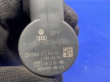 AUDI A4 A5 8T A6 A7 C7 A8 D4 3.0 TDI VENTIL TLAKU PALIVA 057130764AD 36