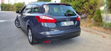 Ford Focus III Kombi Facelifting 1.0 EcoBoost 125KM 2014 Ford Focus 1,0 Benzyna 125KM Aso Super Stan Import Raty Oplaty Benzyna, zdjęcie 8